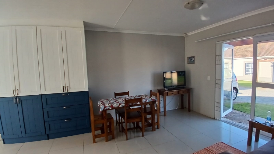 To Let 3 Bedroom Property for Rent in Parsonsvlei Eastern Cape